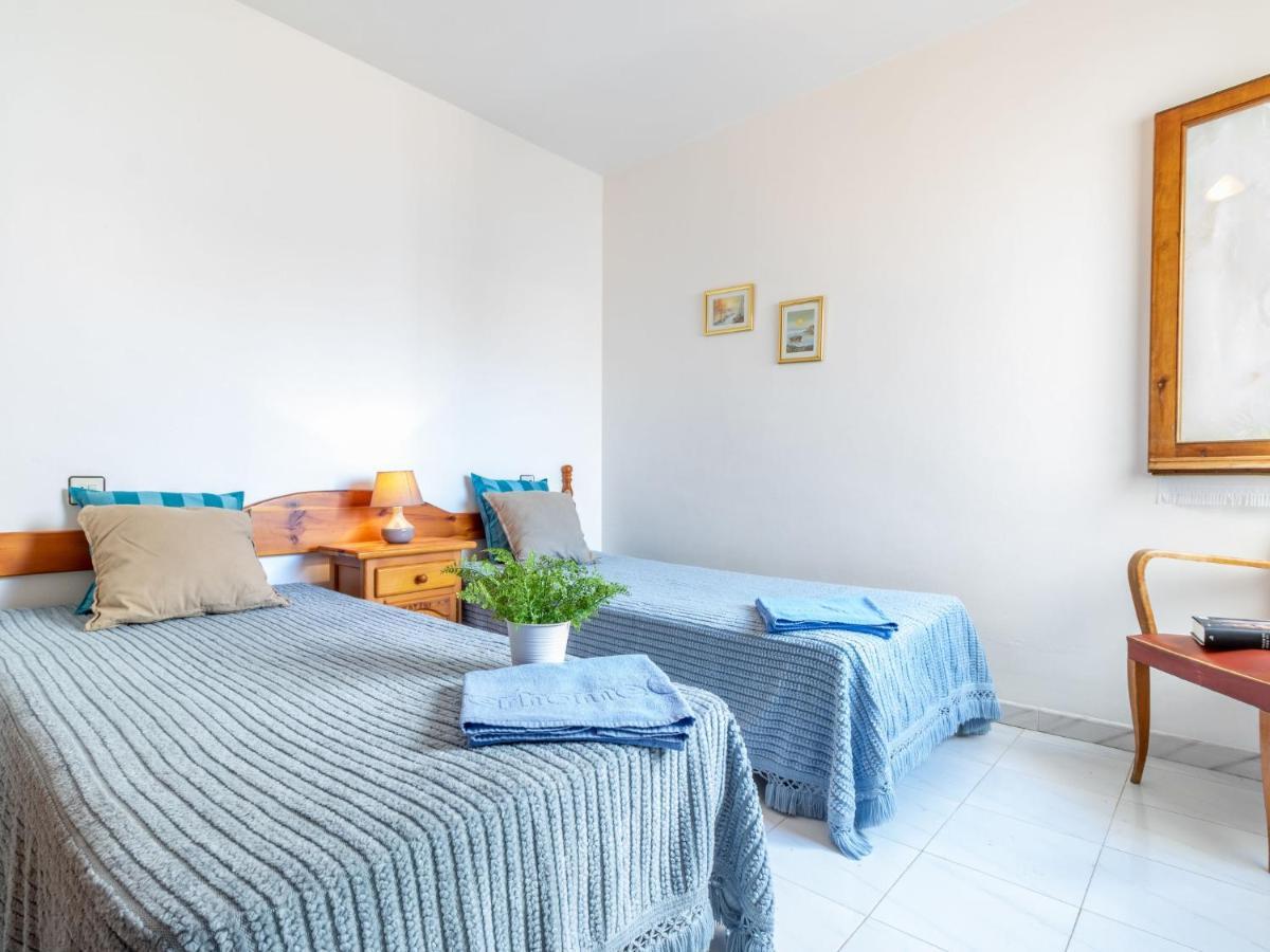 Apartment Els Jardins III By Interhome Roses Extérieur photo